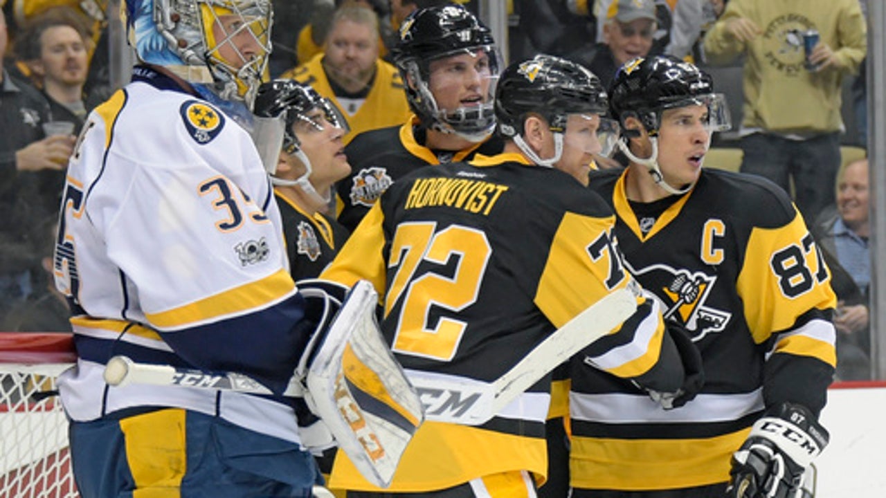 The Latest: Pittsburgh holds off Predators in Game 1